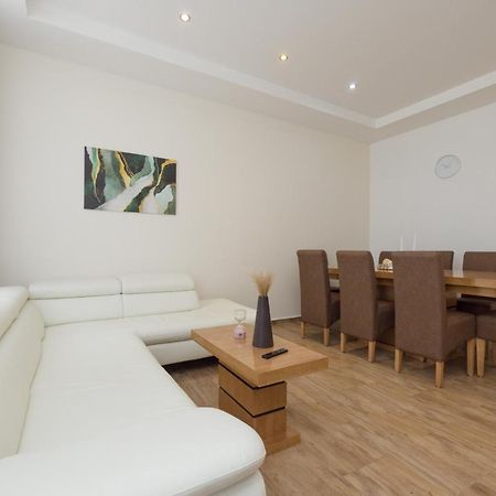 Favoriten Dream Apartment 1100 Wenen Buitenkant foto